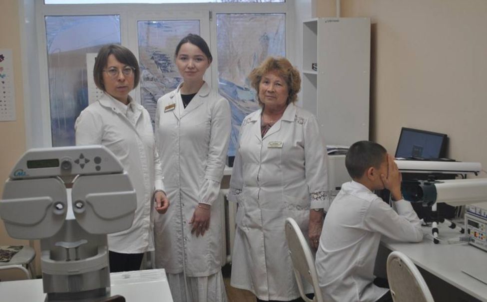 За год офтальмологи Чувашии проконсультировали более 800 пациентов в рамках кураторских выездов