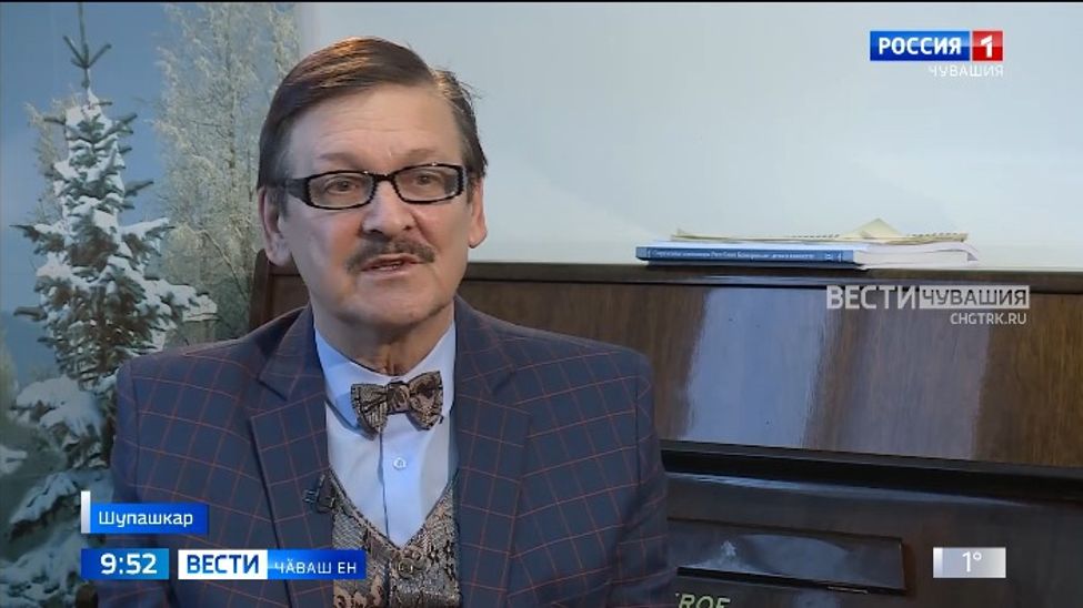 Александр Осипов тележурналист паян 70 ҫулхи юбилейне паллӑ тӑвать 