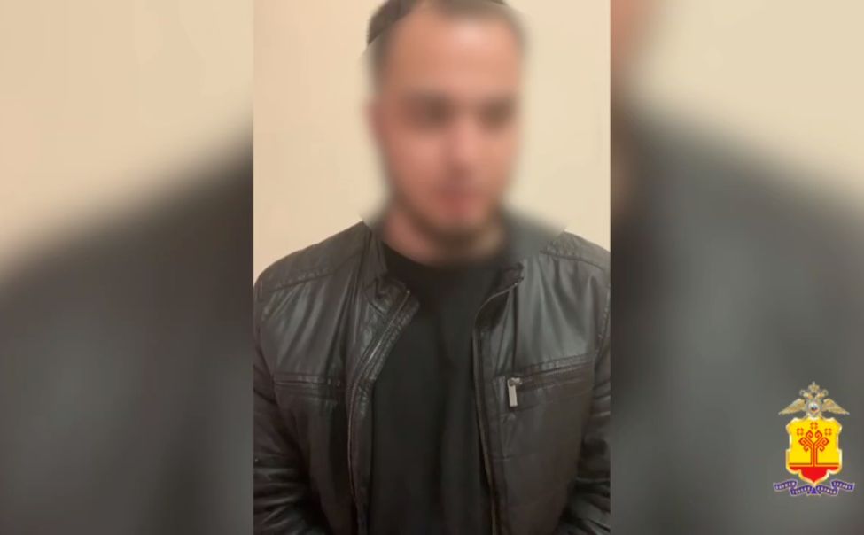 Мужчина под предлогом продажи смартфона похитил деньги у чебоксарского школьника