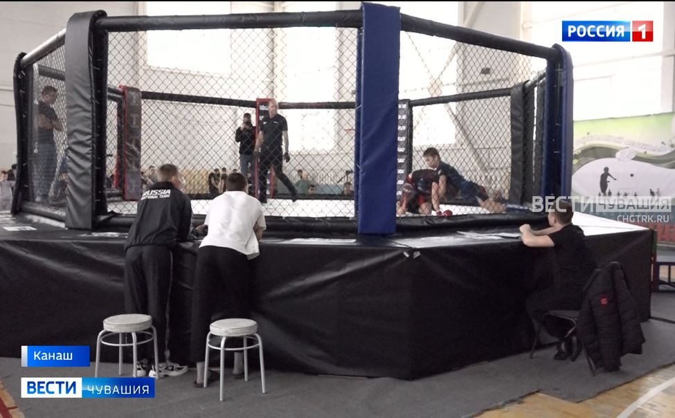 В Чувашии разыграли награды чемпионата и первенства Чувашии по ММА