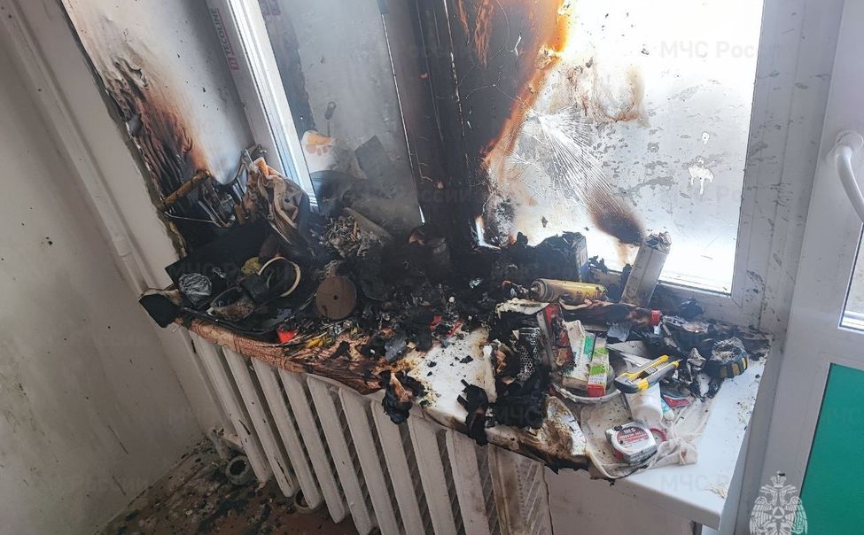 В Чебоксарах загорелись 2 квартиры из-за непотушенных сигарет. 1 человек пострадал