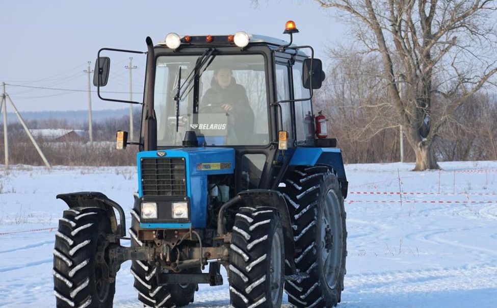 В Чувашии прошли соревнования лучших механизаторов