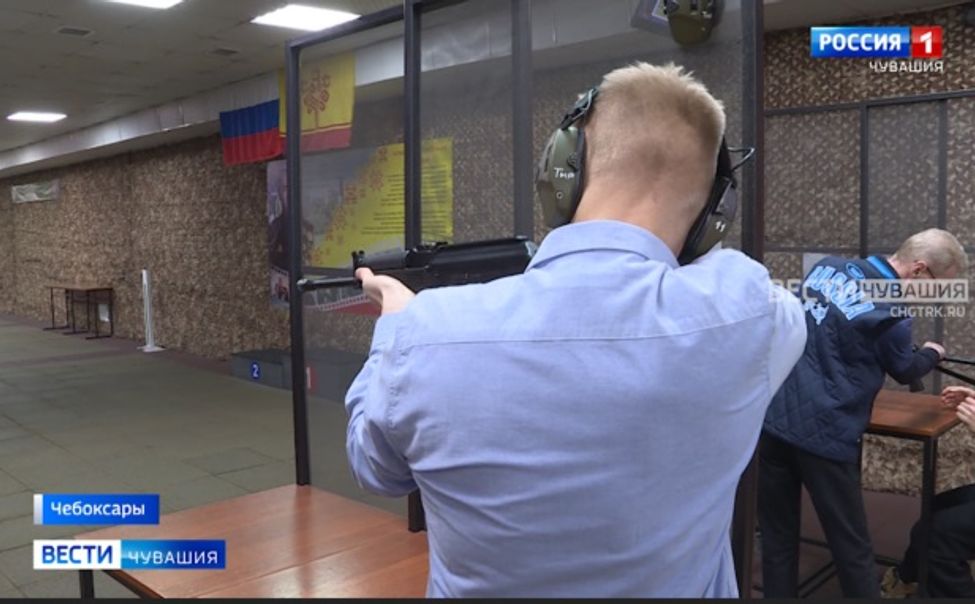 В Чувашии журналисты и сотрудники прокуратуры соревновались в меткости