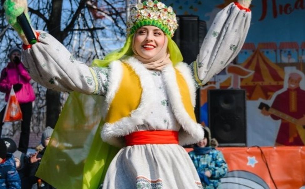 Массовое караоке соберет чебоксарцев на Масленицу 