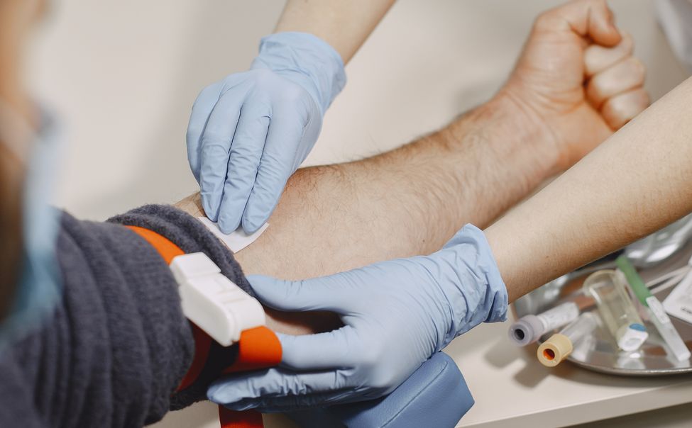 В Чувашии ежегодную денежную выплату получили 4 620 почетных доноров