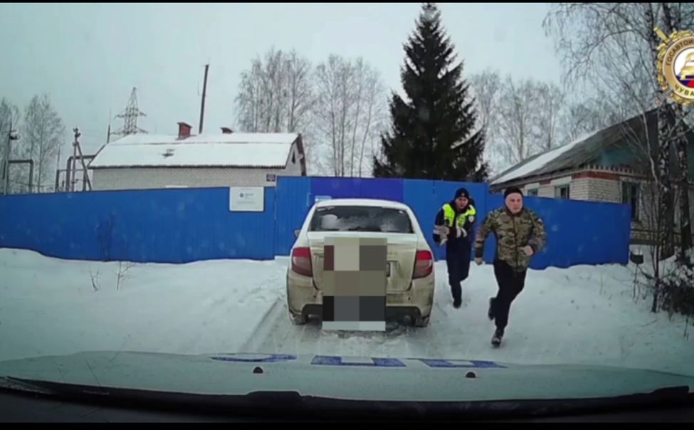 В Вурнарском округе пьяный водитель перевозил двухлетнего ребенка