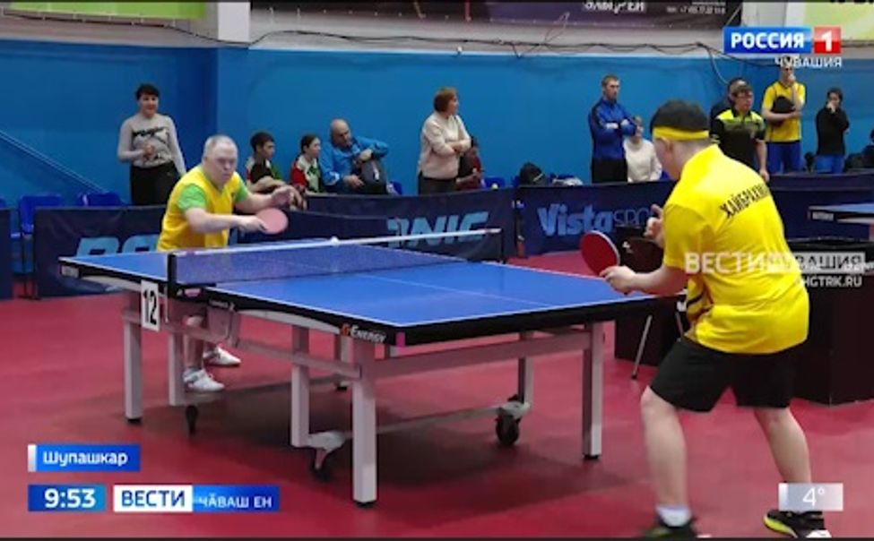 Республикӑра ӑс-тӑн енчен хавшак спортсменсем хушшинче сӗтелҫи теннис енӗпе Раҫҫейри турнир иртет