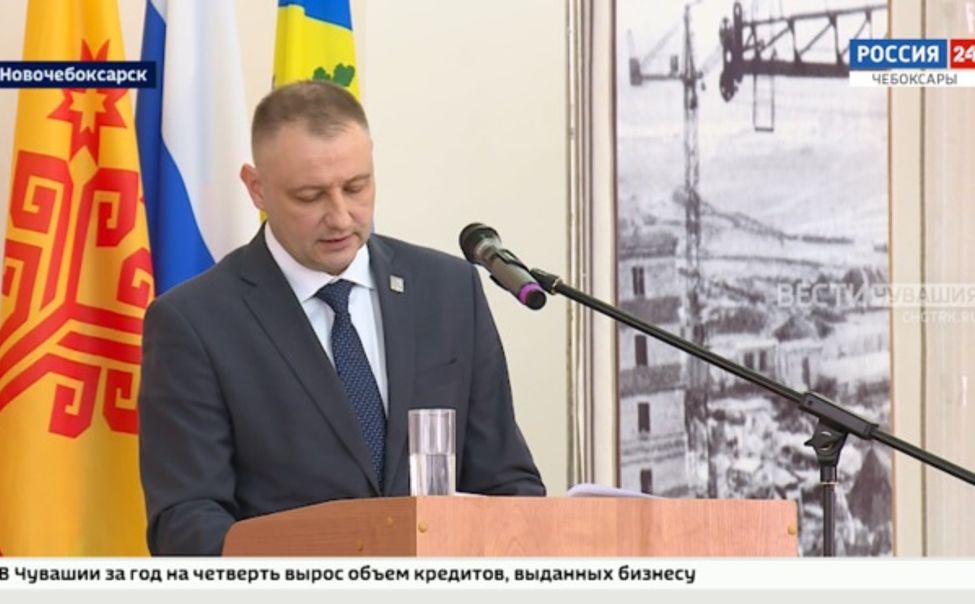 Олег Николаев провел в Новочебоксарске День Правительства