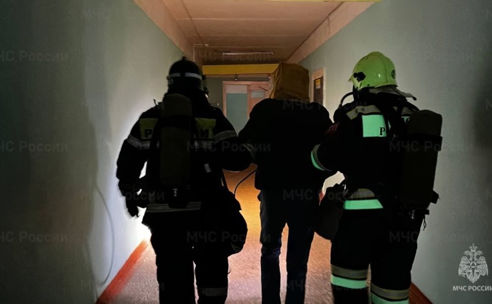 В Кугесях прошли учения по ликвидации возгорания в стенах местной школы