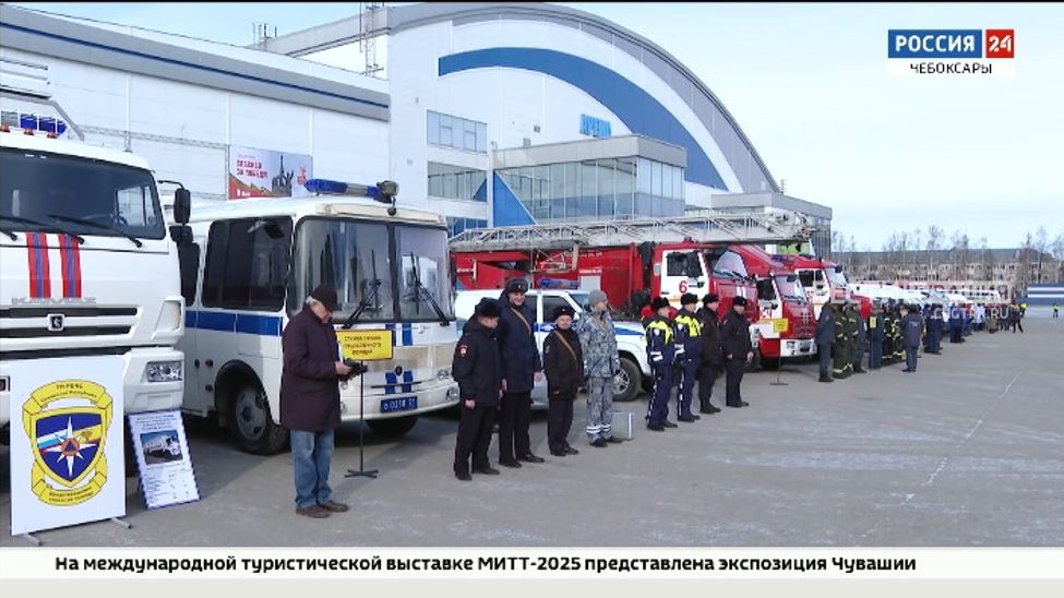 В Чувашии спасатели показали технику, которая помогает сохранять жизни людей