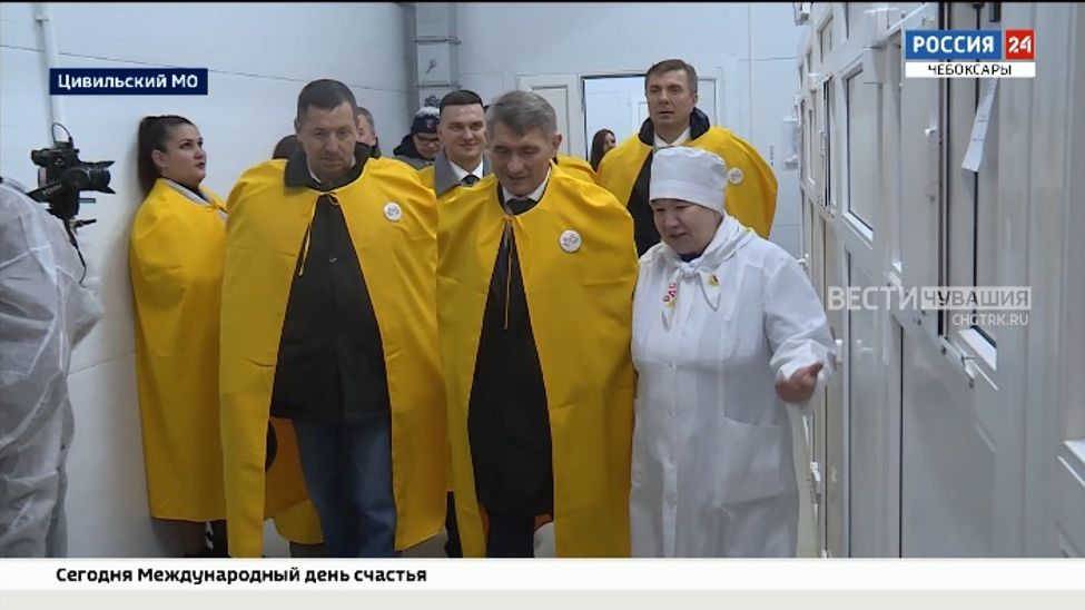 Олег Николаев побывал на птицефабрике в Цивильском округе