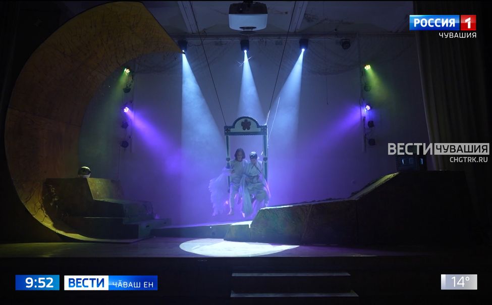 Кӑҫалхипе 6-мӗш хут Атӑл тӑрӑхӗнчи ачасемпе ҫамрӑксен театр ушкӑнӗсен фестивалӗ иртнӗ