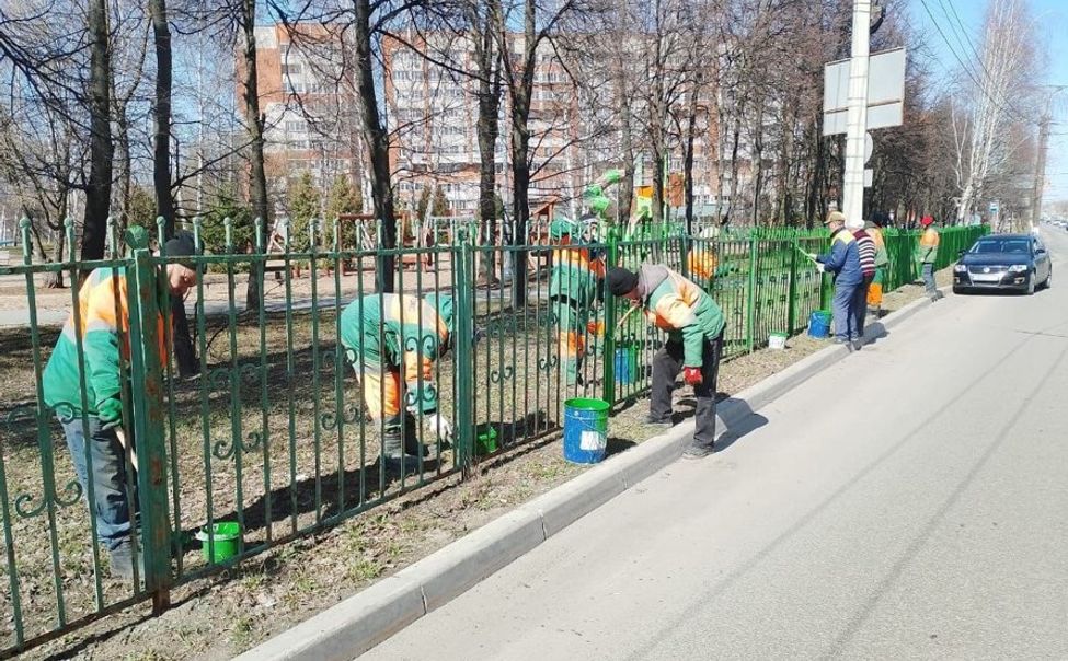 На улицах Чебоксар работают 111 рабочих