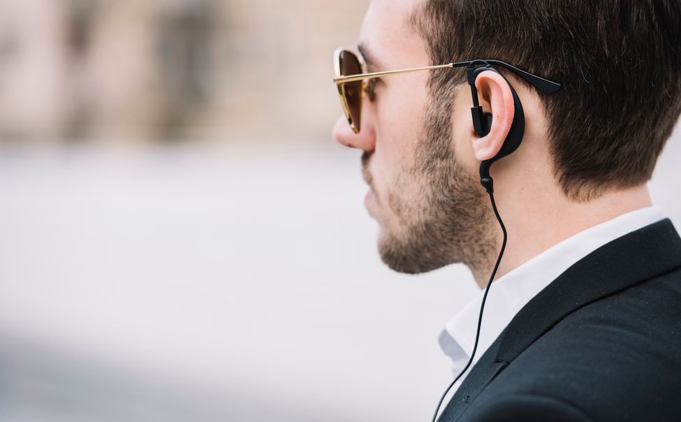 В Канаше оштрафовали мужчину, использовавшего микронаушник на экзамене в ГАИ