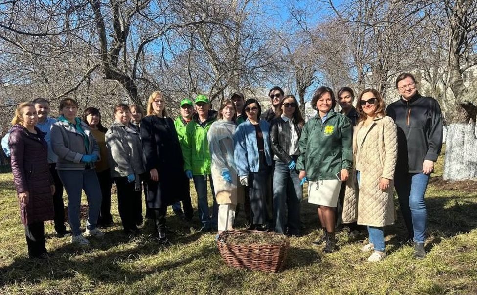 Олег Николаев призвал трудовые коллективы к наведению порядка на улицах населенных пунктов