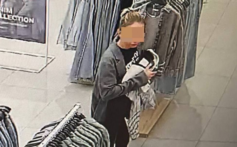 Новочебоксарские полицейские выследили женскую группу магазинных воров-гастролеров