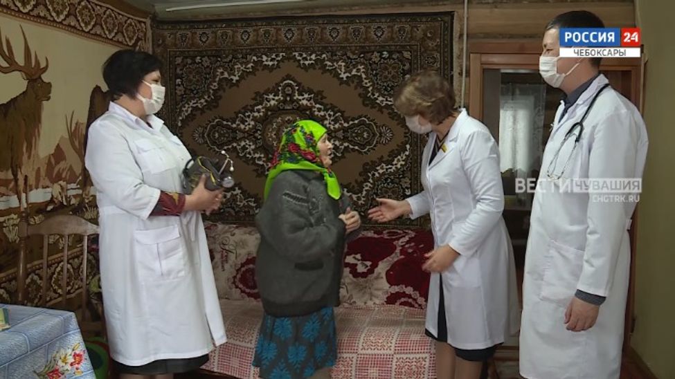 В рамках проекта, приуроченного к 80-летию Победы, специалисты Минздрава Чувашии посетили уже 12 округов