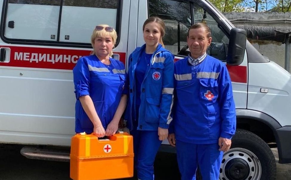 В Чувашии бригада скорой помощи спасла мужчину от смерти