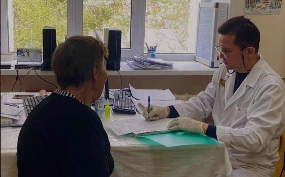 В Вурнарской больнице прошел выездной прием врача-онколога