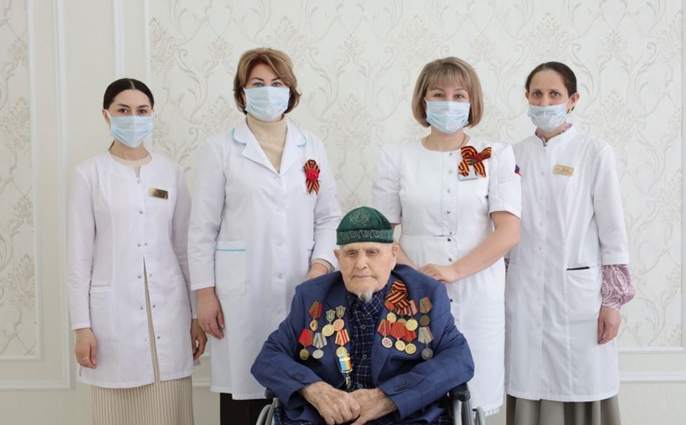 Ветеранов Великой Отечественной войны Батыревского округа обследовали врачи 