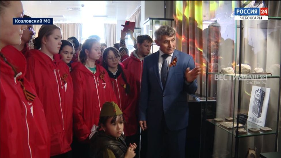 Олег Николаев провел для школьников урок истории на Сурском рубеже