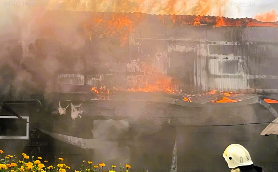 Рядом с Марпосадом горели 2 дачных дома