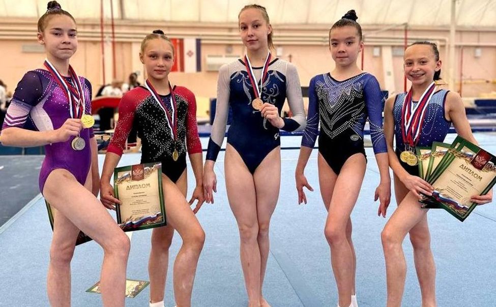 Сборная Чувашии по спортивной гимнастике выиграла 9 медалей всероссийских соревнований