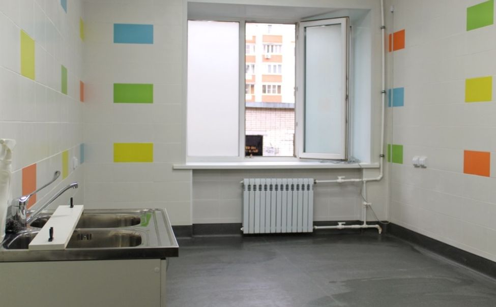 В детской поликлинике Новочебоксарска завершается ремонт кабинета врача-травматолога-ортопеда