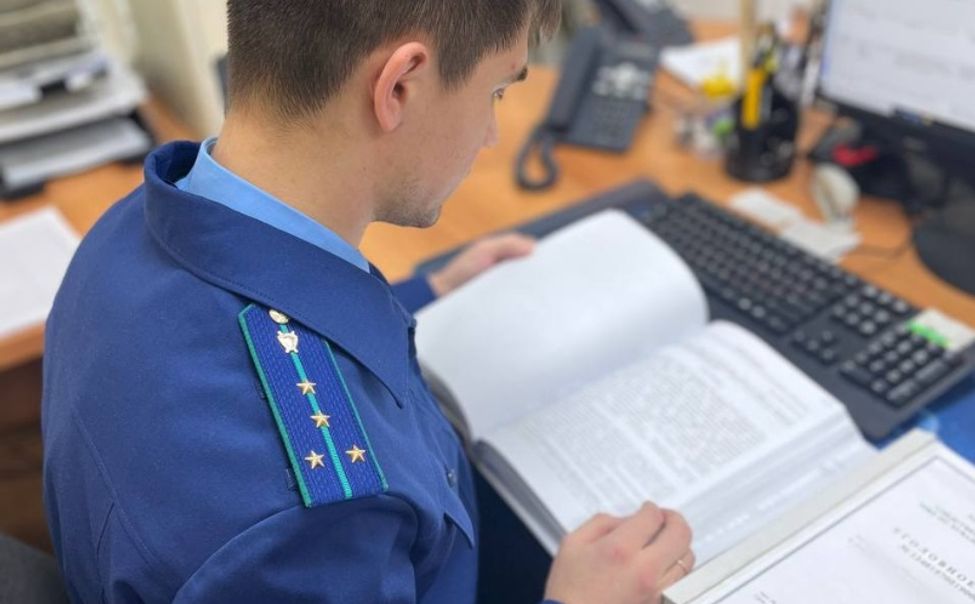 Пожилой красночетаец по пьяни забил соседа и покалечил его жену