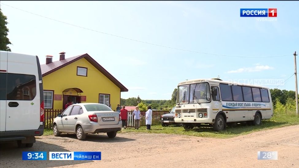 Ялсене ырлӑх илсе ҫитереҫҫӗ