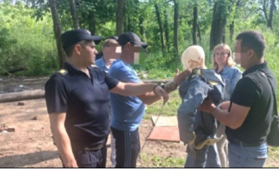 Чебоксарец зарезал разбитой бутылкой знакомого 