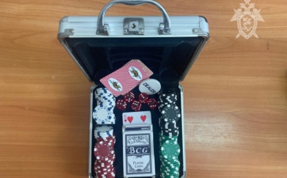 В Батырево накрыли покерный клуб