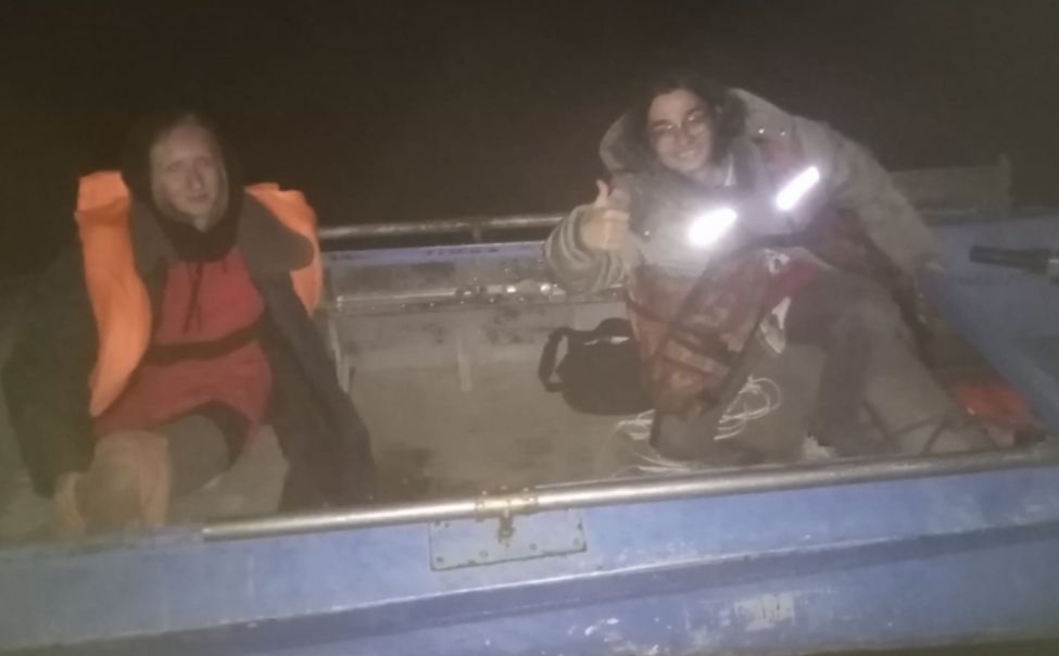 В Чувашии спасатели помогли людям с заглохшим мотором 