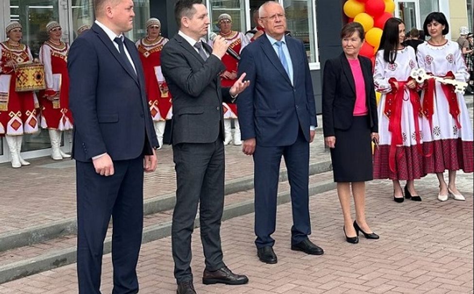 В селе Ишлеи открылся новый торговый центр