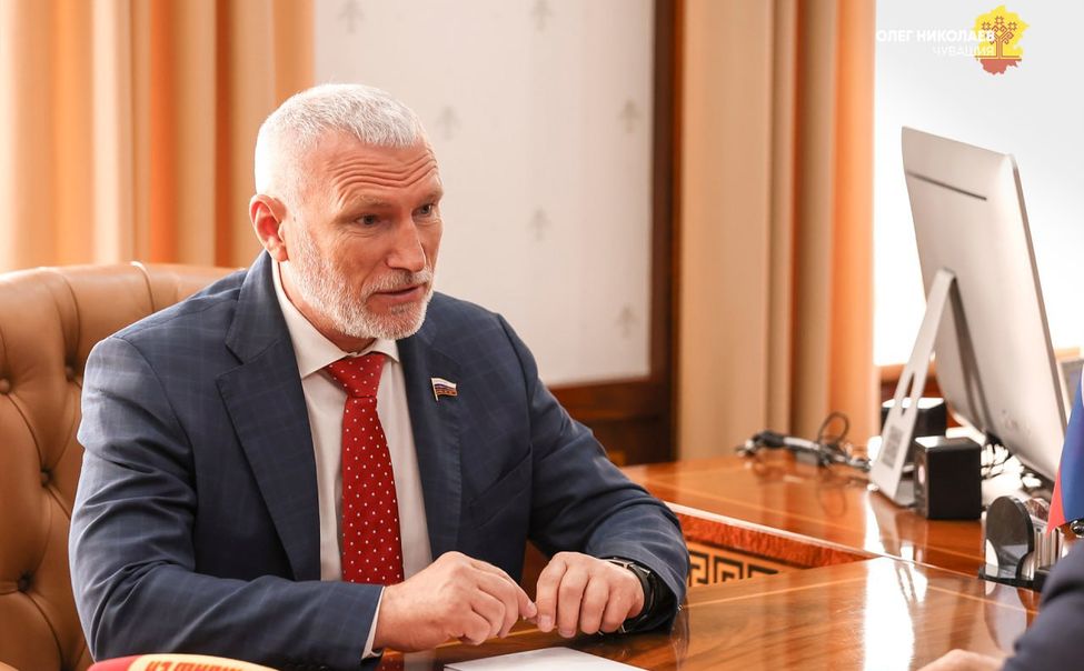 Глава Чувашии встретился с председателем партии "Родина"