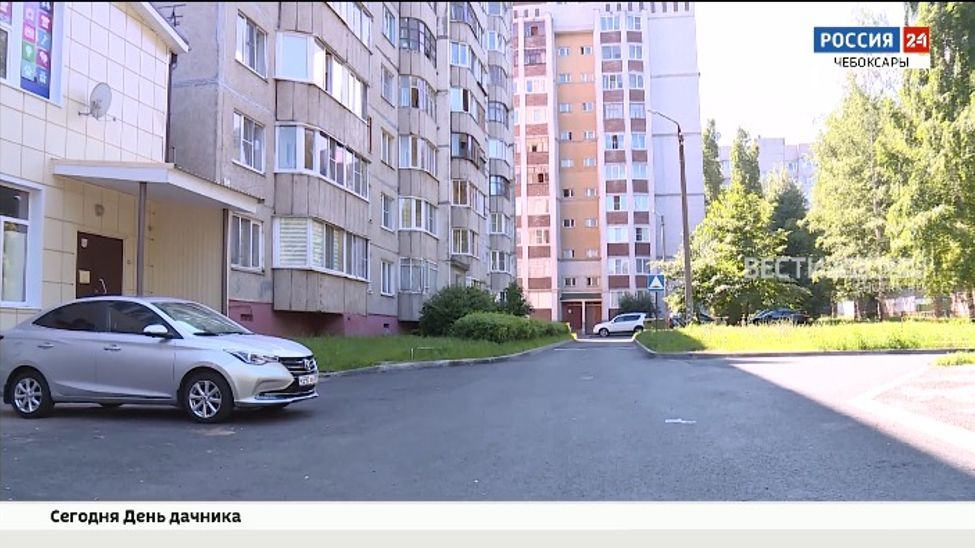 В Чебоксарах продолжается благоустройство дворовых территорий