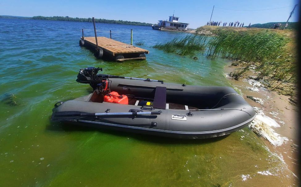 В Козловском муниципальном округе спасли рыбака, у которого перевернулась лодка