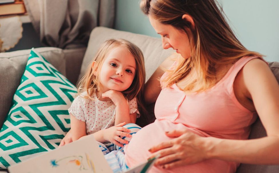 Более 12 млн рублей направлено на поддержку беременных, кормящих матерей и детей в Чувашии