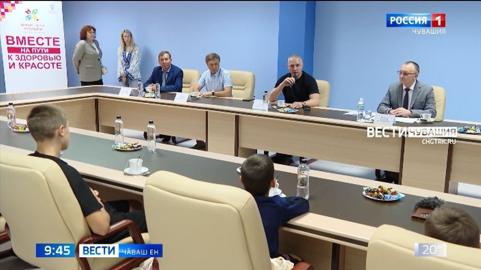 Бердянск тӑрӑхӗнчи ҫамрӑк боксерсен Чӑваш Енри вӗренӗвӗ вӗҫленчӗ