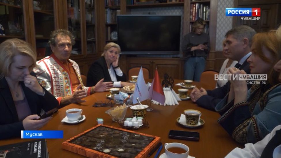 Диплом илнӗ хыҫҫӑн ҫамрӑксене Чӑваш патшалӑх академи драма театрӗнче кӗтеҫҫӗ