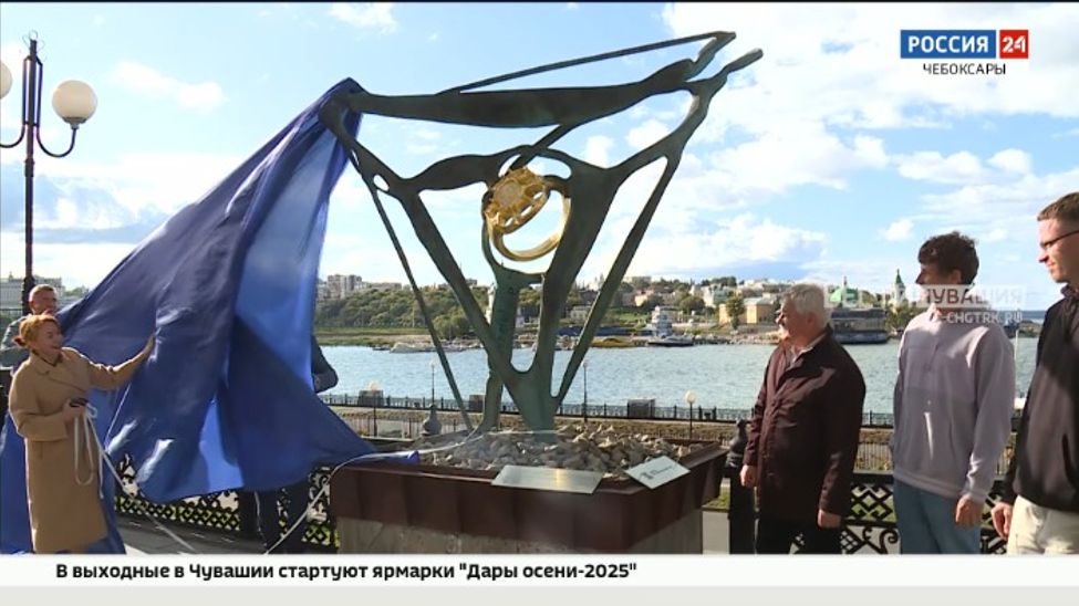 В Чебоксарах на Речном бульваре появилась галерея скульптур под открытым небом