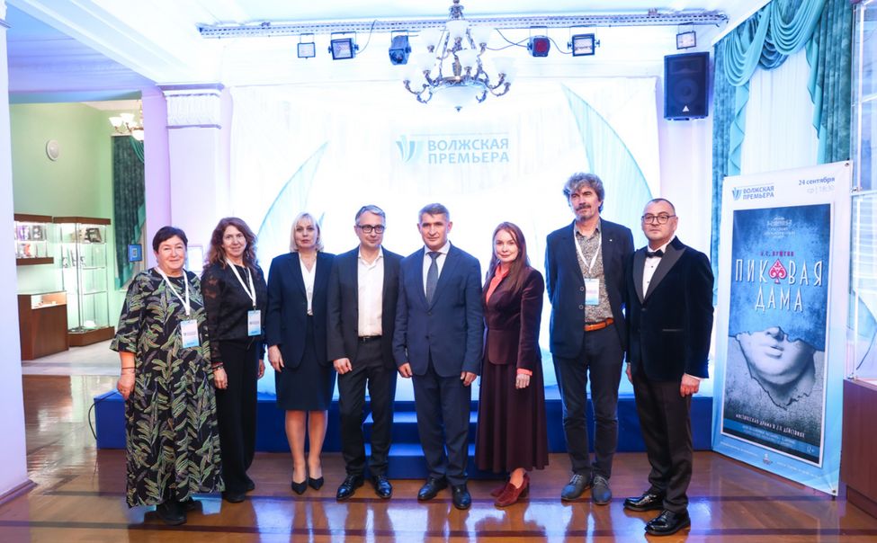 В Чувашии стартовал первый Межрегиональный театральный фестиваль «Волжская премьера»