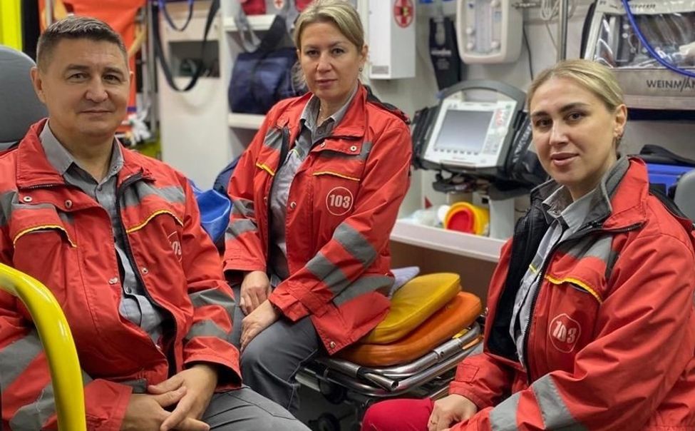 В Чувашии врачи скорой вернули к жизни 18-летнего юношу после остановки сердца