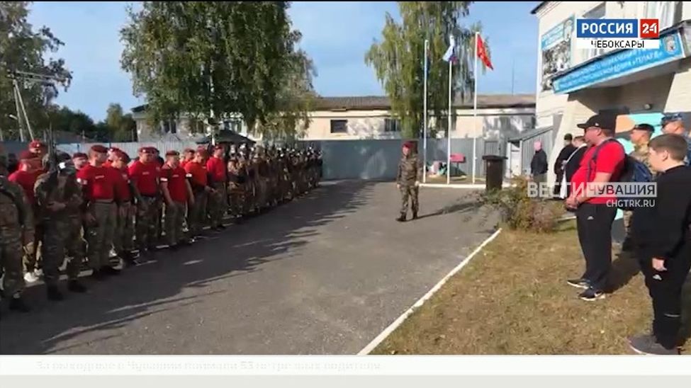 Двое сотрудников УФСИН Чувашии прошли испытания на право ношения крапового берета