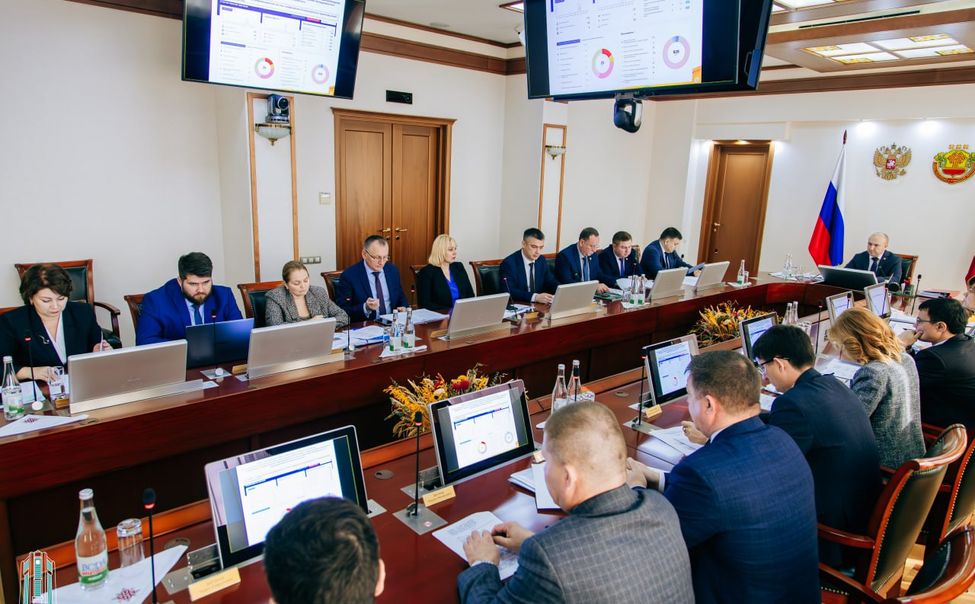 17 вопросов рассмотрено и 17 решений принято на заседании Правительства Чувашии