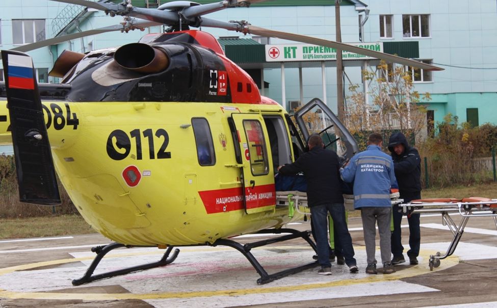 В Чувашии санавиация  спасла женщину с переломом позвоночника