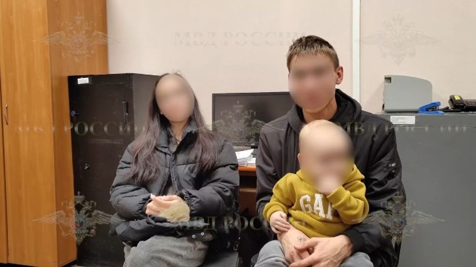 Чебоксарских горе-стримеров, снявших видео с татуировкой малышу, могут поставить на учёт