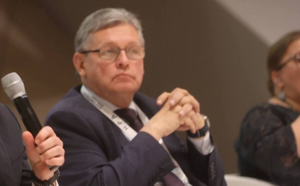 Российские СМИ обсуждают ответы на вызовы отечественным медиа в эпоху фейков