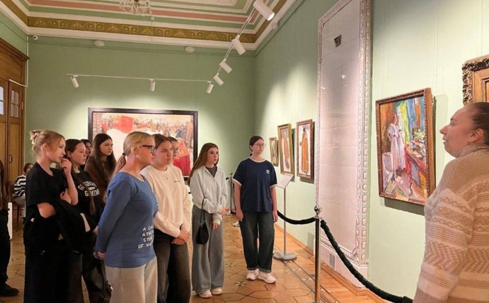 Шедевры, привезенные из Третьяковки, увидели 3 тыс жителей Чувашии