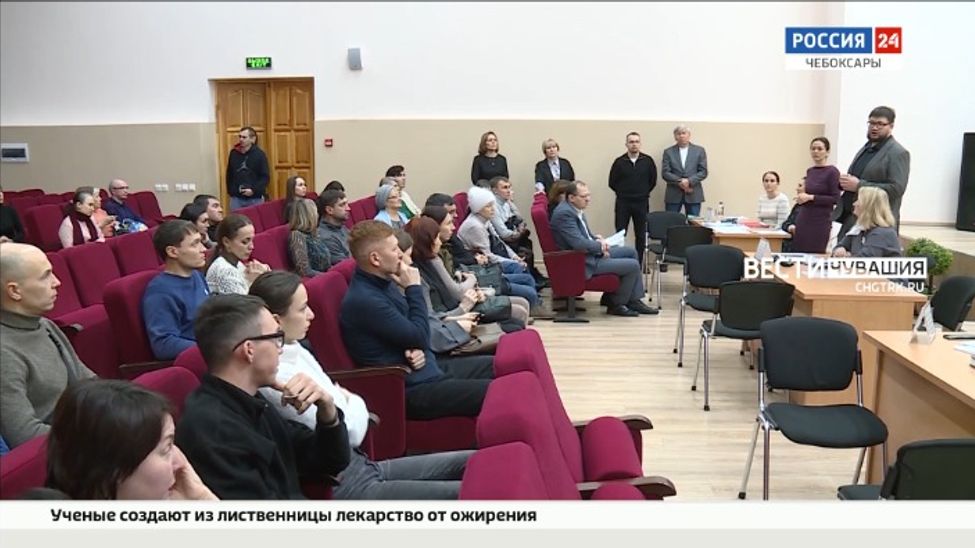 В Чебоксарах пострадавшим от атаки БПЛА помогли написать заявления на компенсацию ущерба